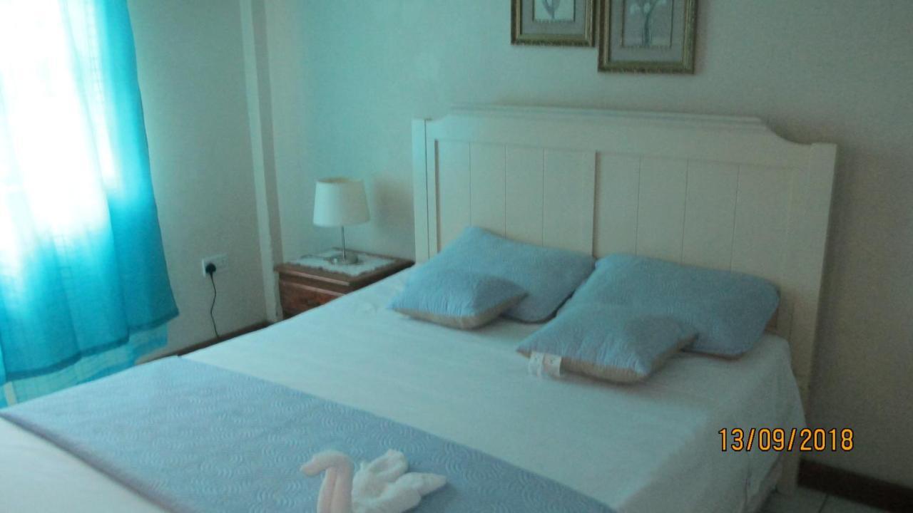 Tropical Breeze Vacation Home And Apartments 그로스 아일릿 외부 사진