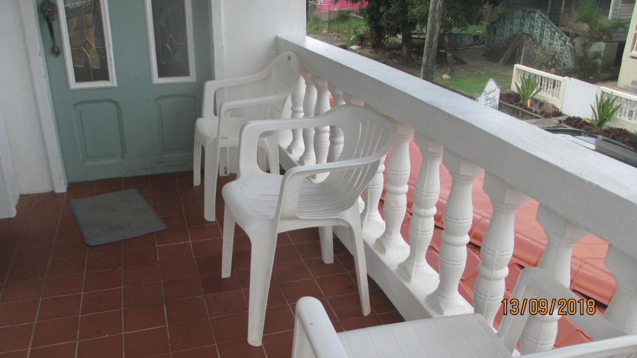 Tropical Breeze Vacation Home And Apartments 그로스 아일릿 외부 사진