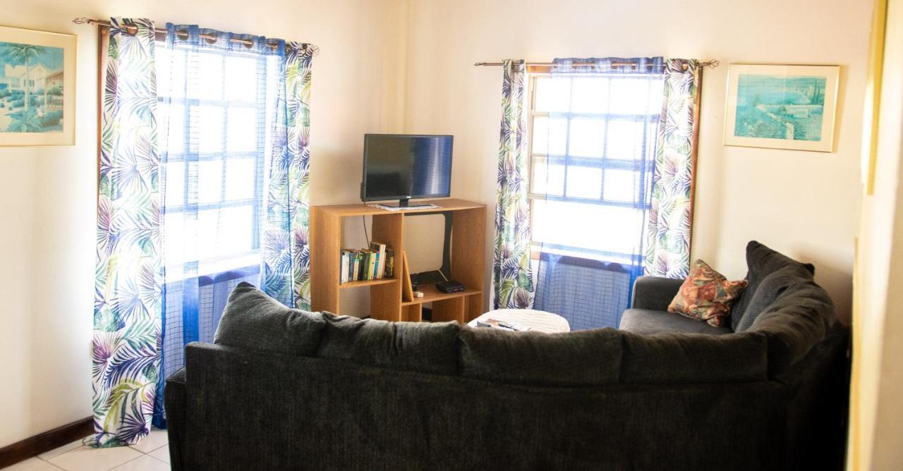 Tropical Breeze Vacation Home And Apartments 그로스 아일릿 외부 사진