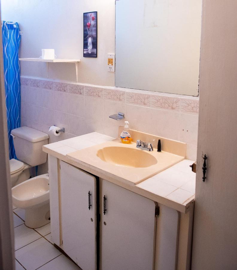 Tropical Breeze Vacation Home And Apartments 그로스 아일릿 외부 사진